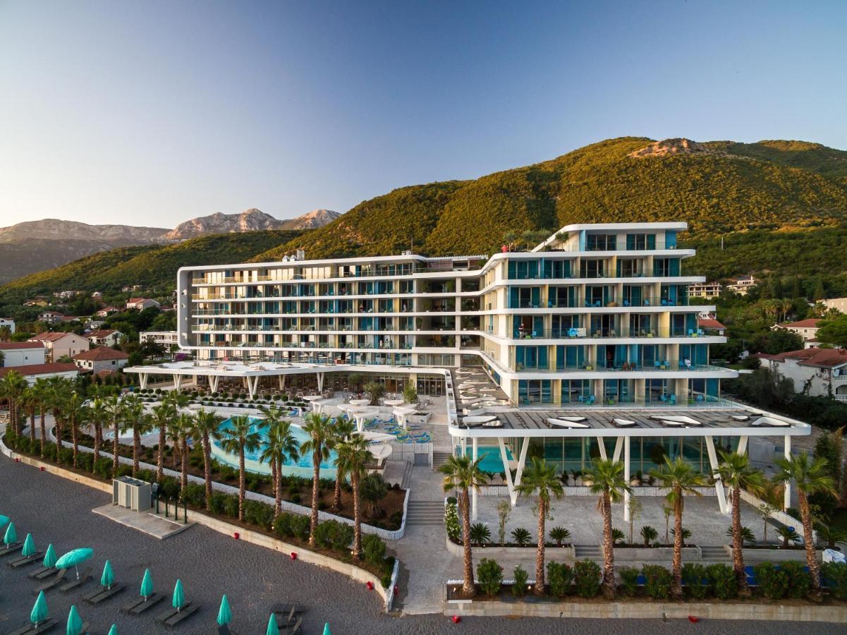 Carine Hotel Kumbor Superior تْشيرسيك نوفي المظهر الخارجي الصورة